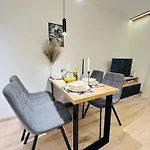 Nj Luxury Breeze Varna