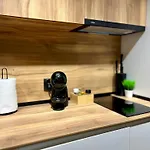 Апартамент Nj Luxury Breeze *