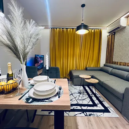 Nj Luxury Breeze Apartment Warna